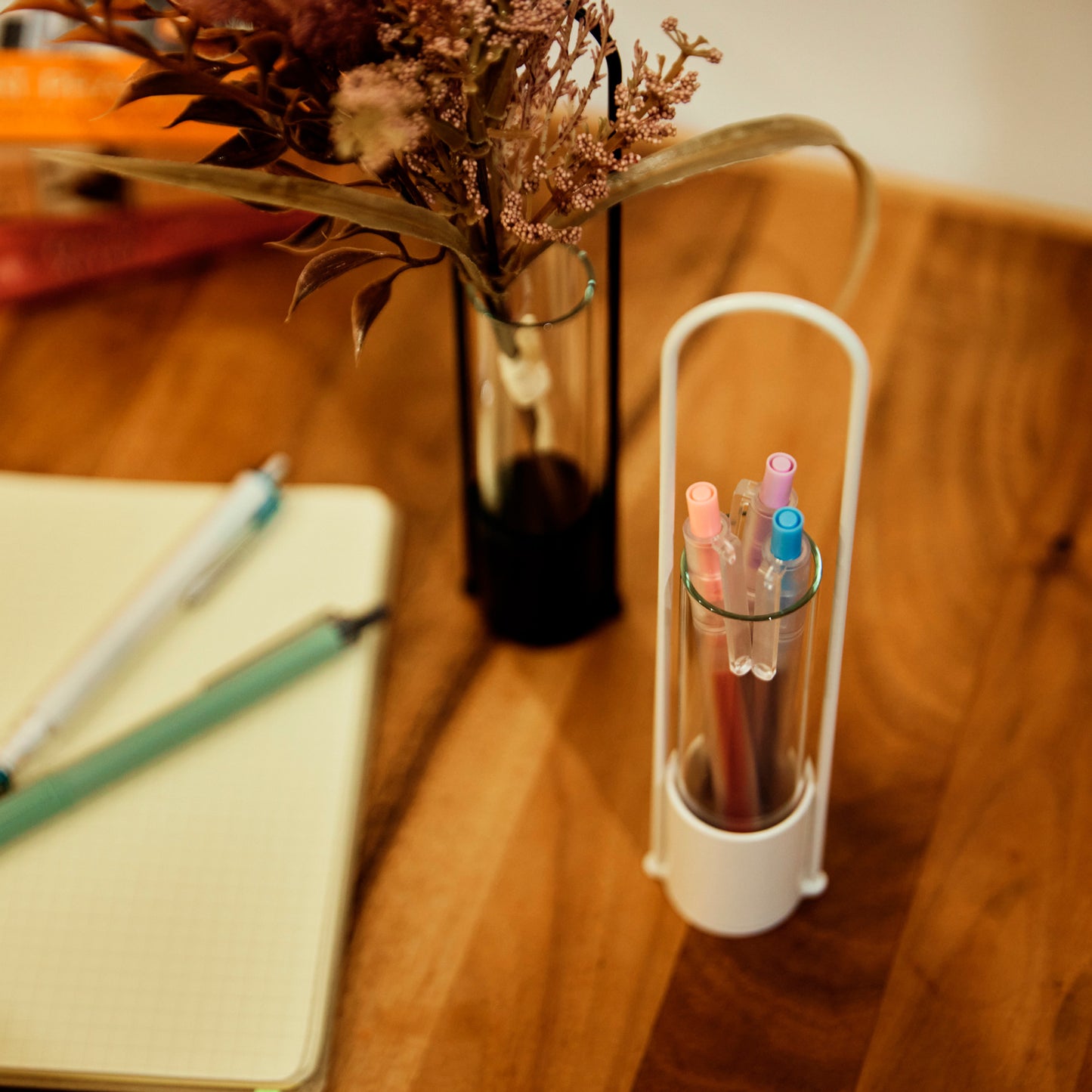 Flower vase