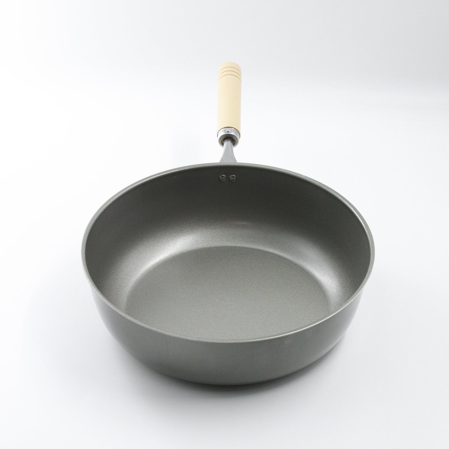 鉄製深型フライパン 木柄 26cm／ふた付き